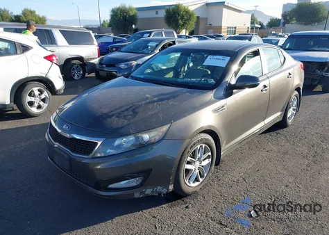 2013 Kia Optima Lx z USA, uszkodzony, nr VIN 5XXGM4A77DG095201